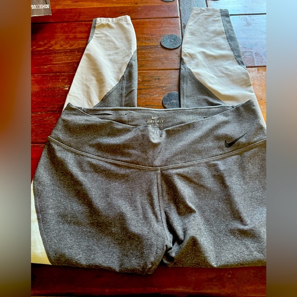 Nike Pants - Nike leggings